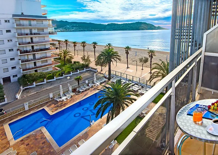 Hotel Monterrey Roses by Pierre&Vacances